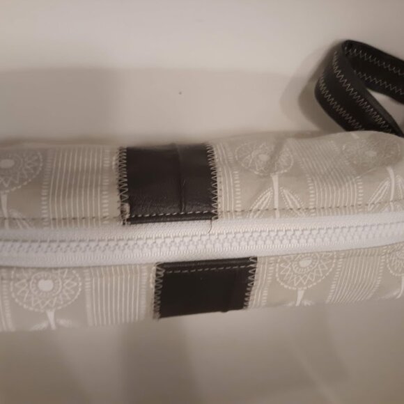 New Dreamcatcher twill Travel bag Clutch Wallet Pouch Wristlet hanging case Gray - Picture 4 of 5